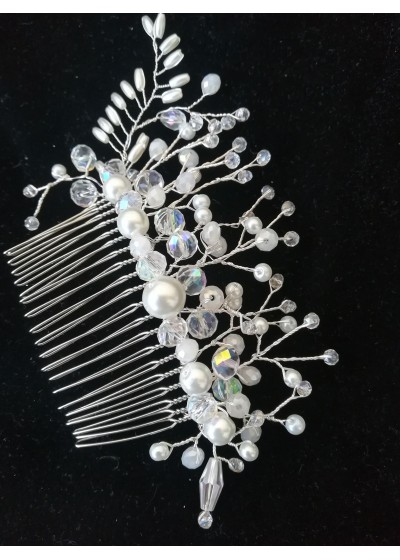 Булчински гребен украса за коса с перли и кристали Сваровски модел Delicate in White by Rosie